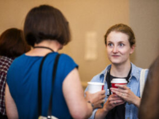 Rapt conversation and plenty of good brews at our 60th Anniversary Nebula Awards Conference. (Photo Credit: Kaitrin Acuna, 2025.)